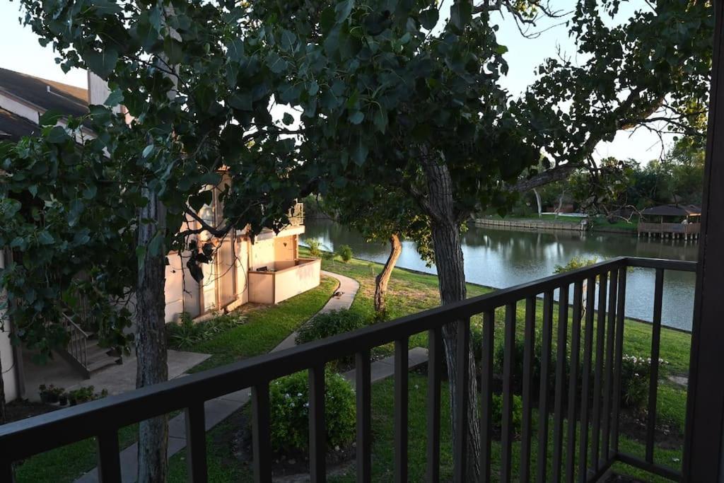 Place De La Rio Grand Brownsville Exterior foto